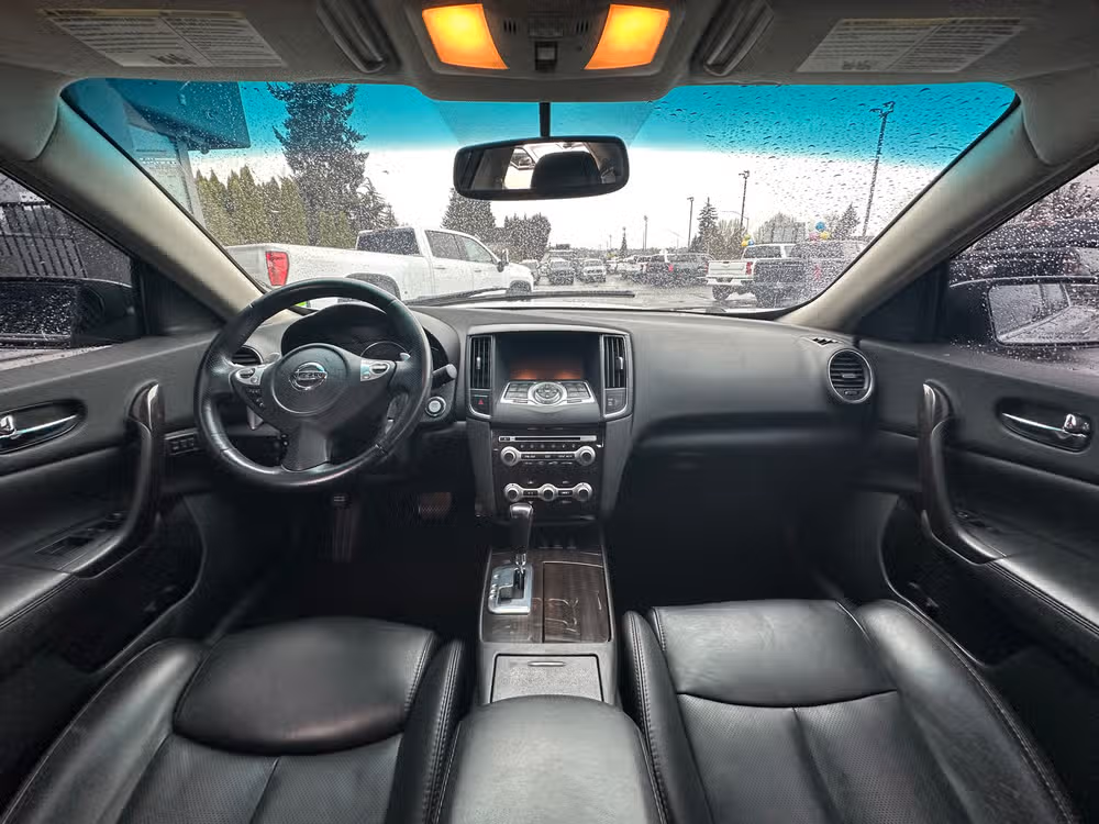2012 Nissan Maxima 3.5 SV Image 9