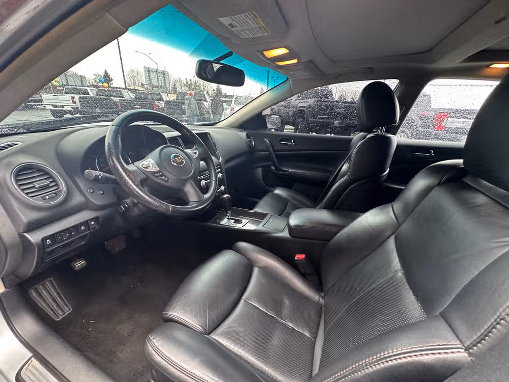 2012 Nissan Maxima 3.5 SV Image 11