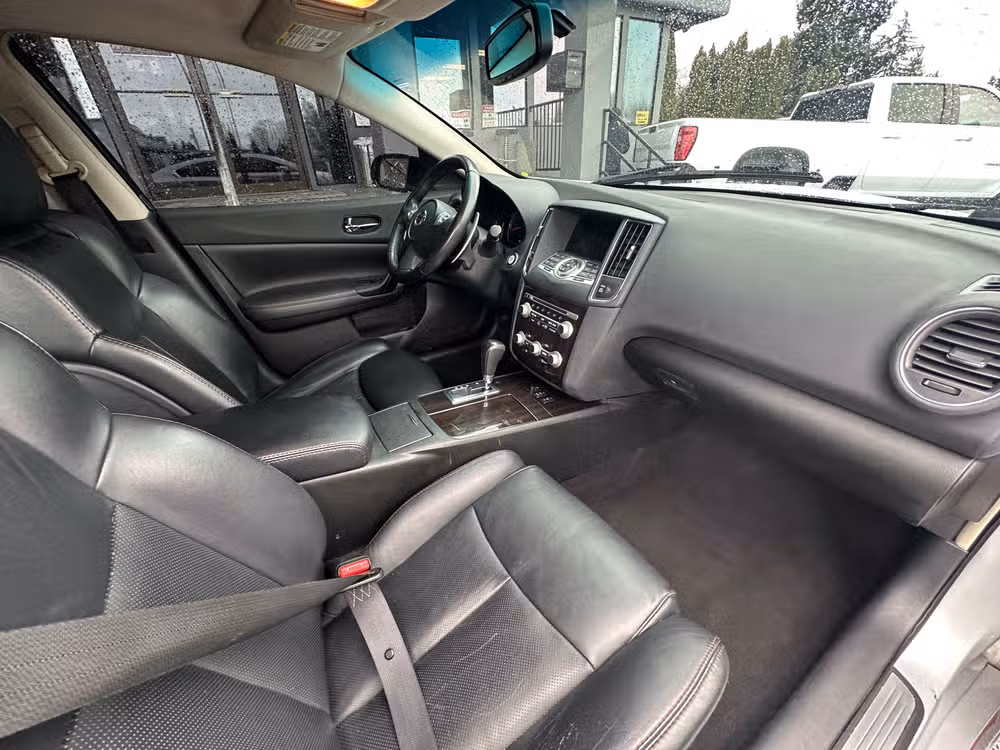 2012 Nissan Maxima 3.5 SV Image 14