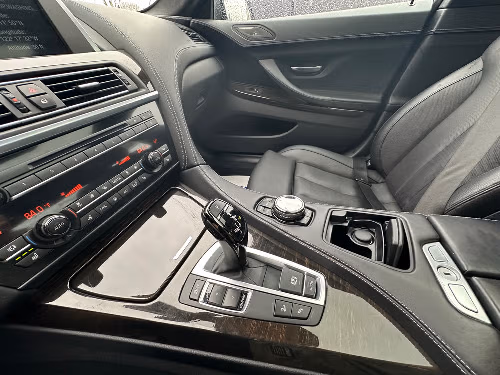 2015 BMW 6 Series 640i xDrive Gran Coupe Image 25