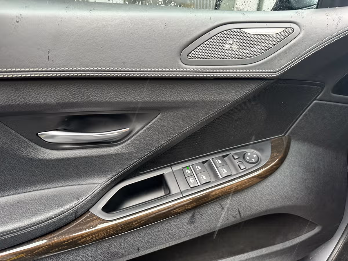 2015 BMW 6 Series 640i xDrive Gran Coupe Image 30