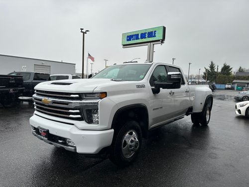 2022 Chevrolet Silverado 3500HD High Country Pickup 4D 8 ft Crew Cab Lower Image 1
