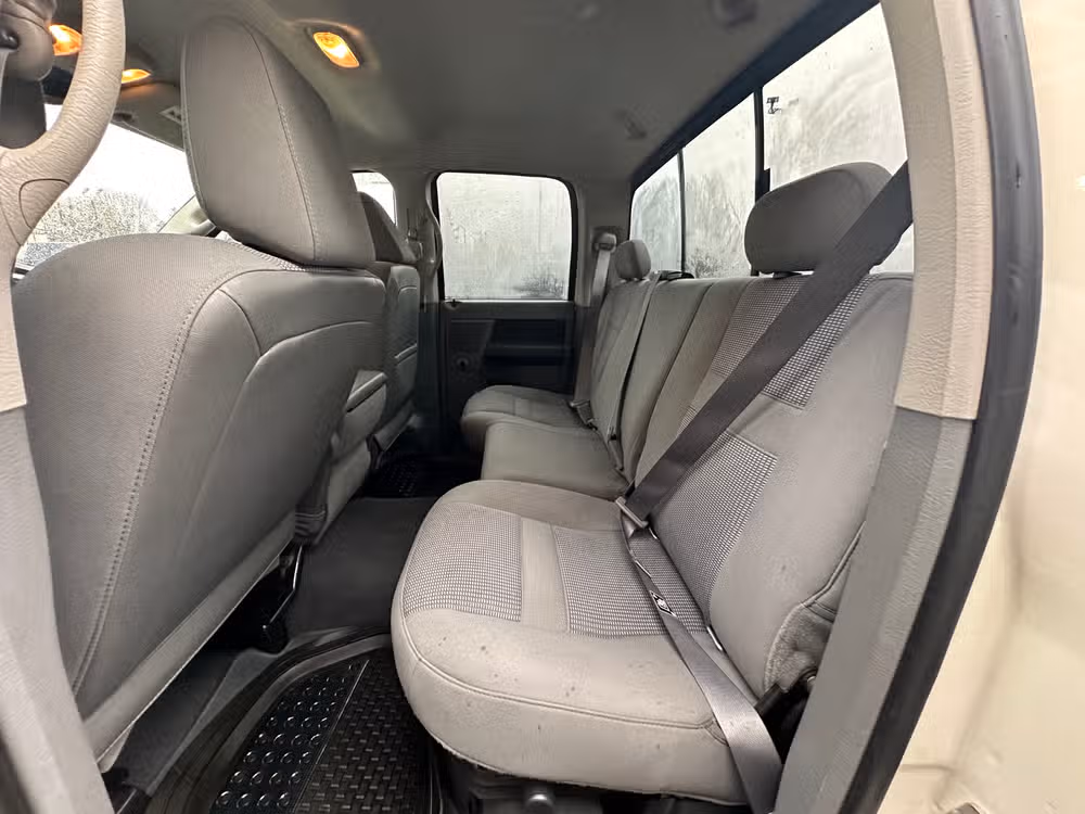 2008 Dodge Ram 1500 SLT Pickup 4D 6 1/4 ft Quad Cab Image 15