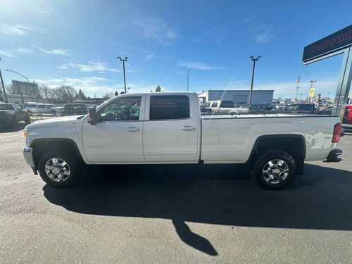 2019 GMC Sierra 3500HD SLE Pickup 4D 6 1/2 ft Crew Cab Lower Image 2