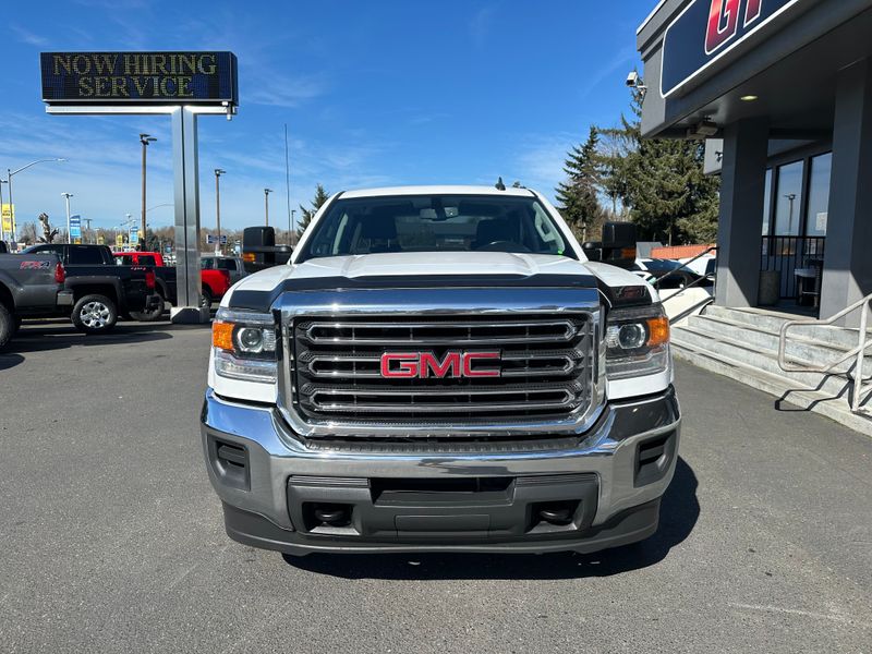 2019 GMC Sierra 3500HD SLE Pickup 4D 6 1/2 ft Crew Cab Upper Image 2