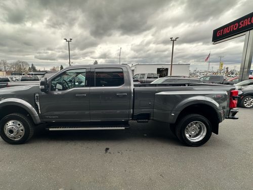 2023 Ford F-450 Super Duty Lariat Crew Cab Lower Image 2