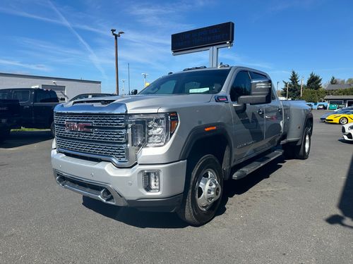 2023 GMC Sierra 3500HD Denali Crew Cab Lower Image 1