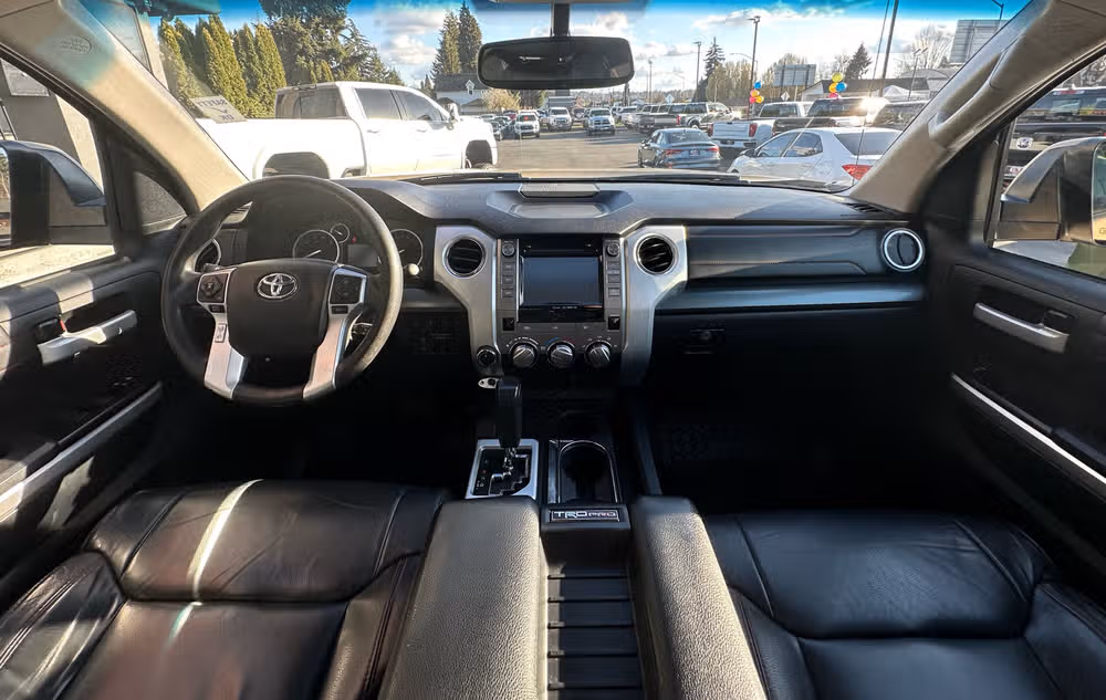 2016 Toyota Tundra TRD Pro CrewMax Image 9