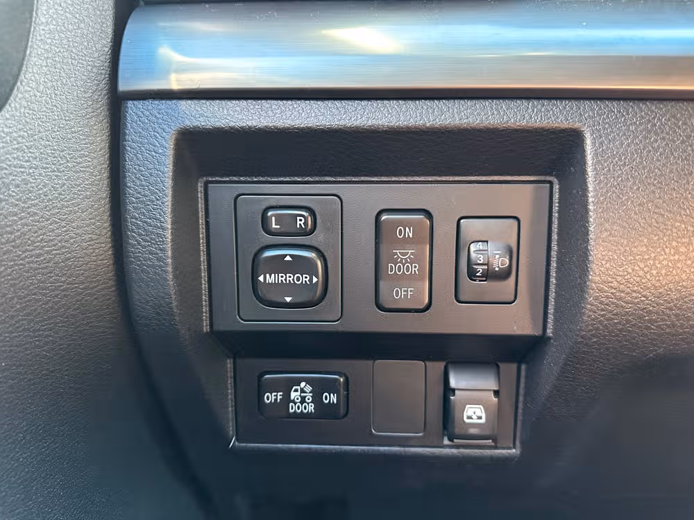 2016 Toyota Tundra TRD Pro CrewMax Image 28