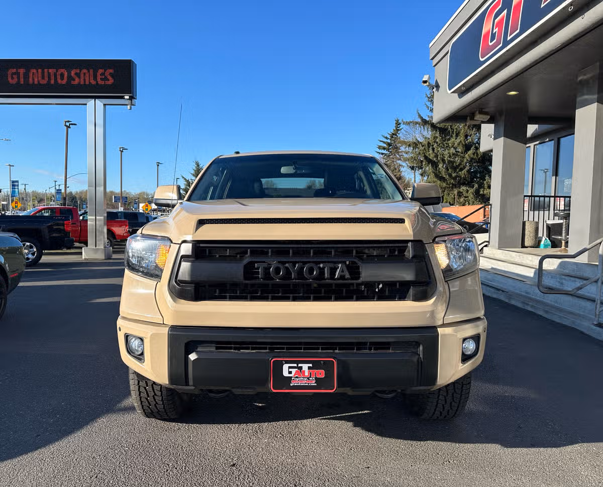 2016 Toyota Tundra TRD Pro CrewMax Image 2