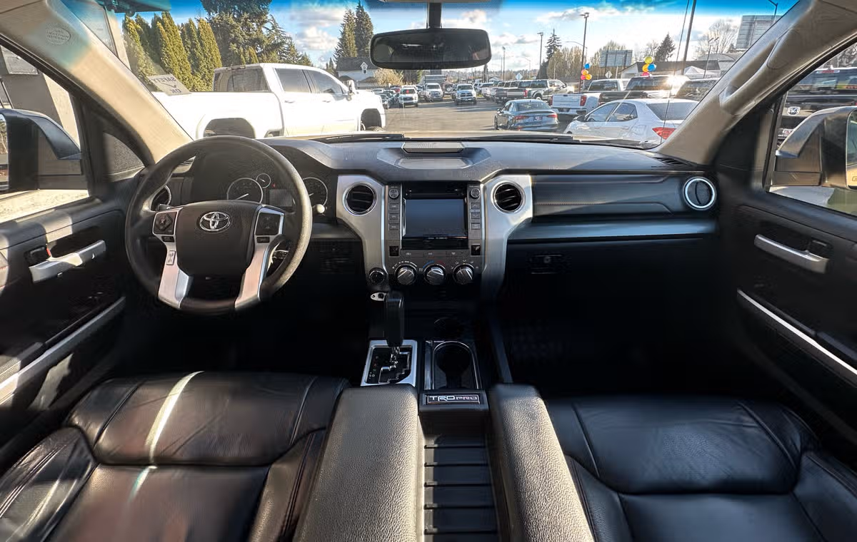 2016 Toyota Tundra TRD Pro CrewMax Image 9