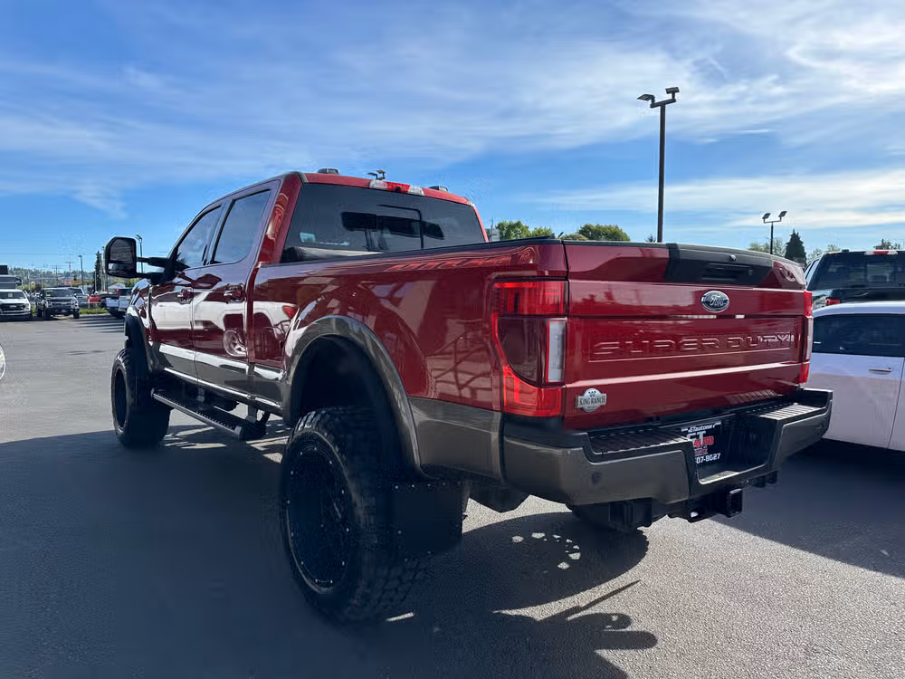 2022 Ford F-350 Super Duty King Ranch Crew Cab Image 5
