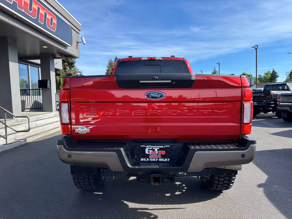 2022 Ford F-350 Super Duty King Ranch Crew Cab Image 6