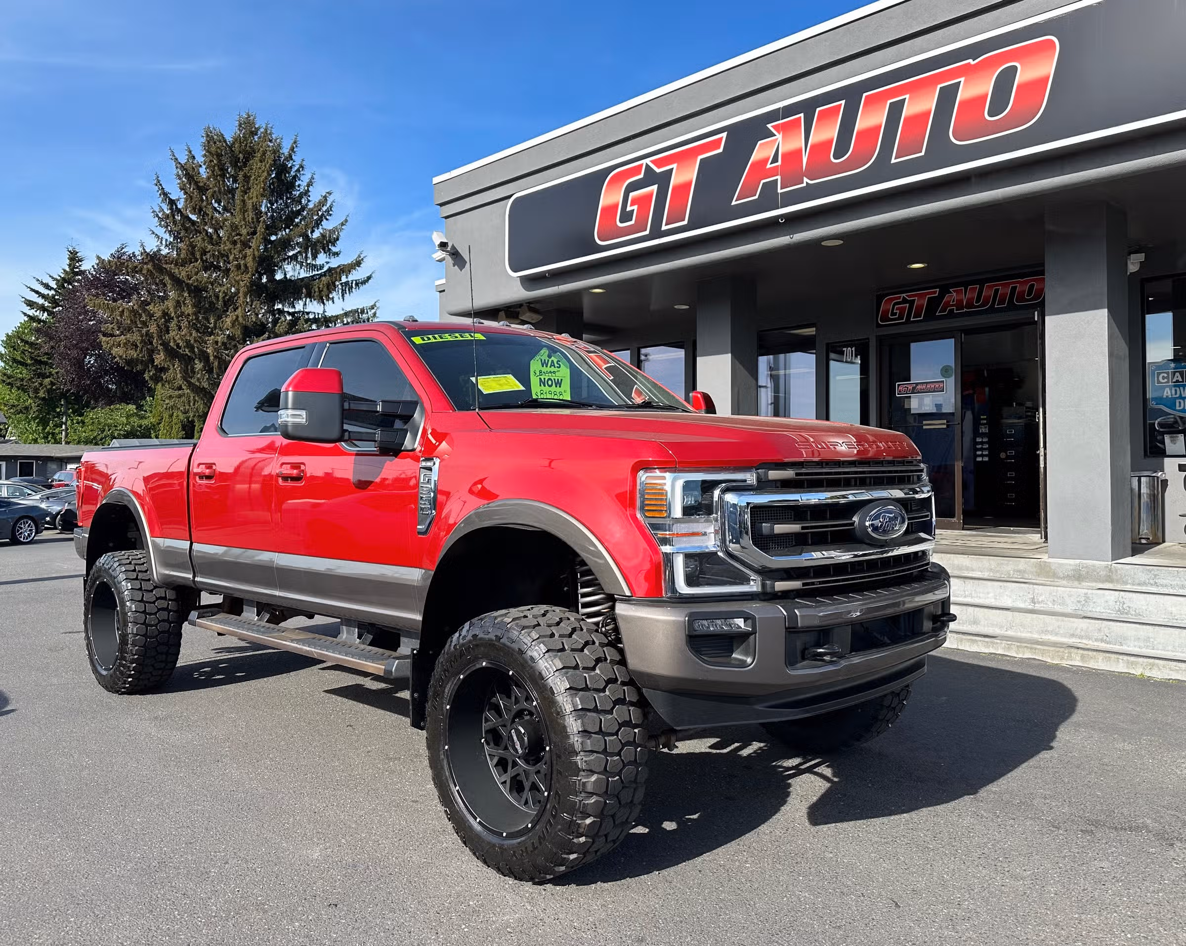2022 Ford F-350 Super Duty King Ranch Crew Cab Image 1
