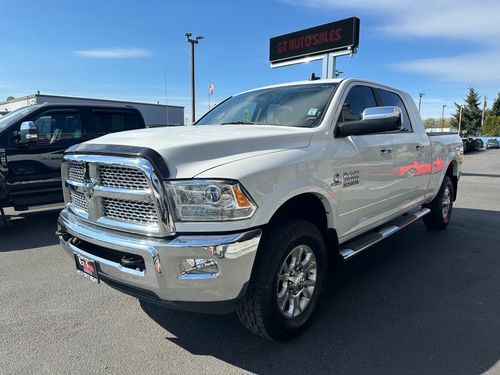 2013 Ram 3500 Laramie Mega Cab Lower Image 1