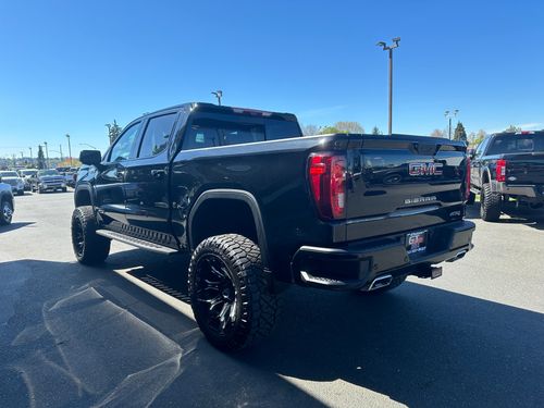 2021 GMC Sierra 1500 AT4 Crew Cab Lower Image 3
