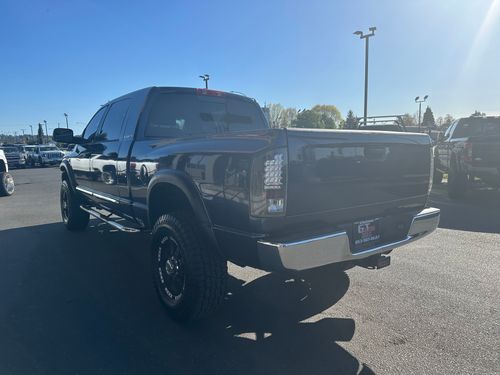 2007 Dodge Ram 3500 Laramie Mega Cab Lower Image 3