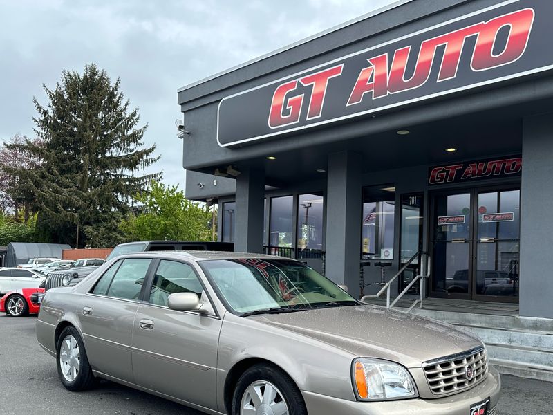 2004 Cadillac DeVille DTS Upper Image 1