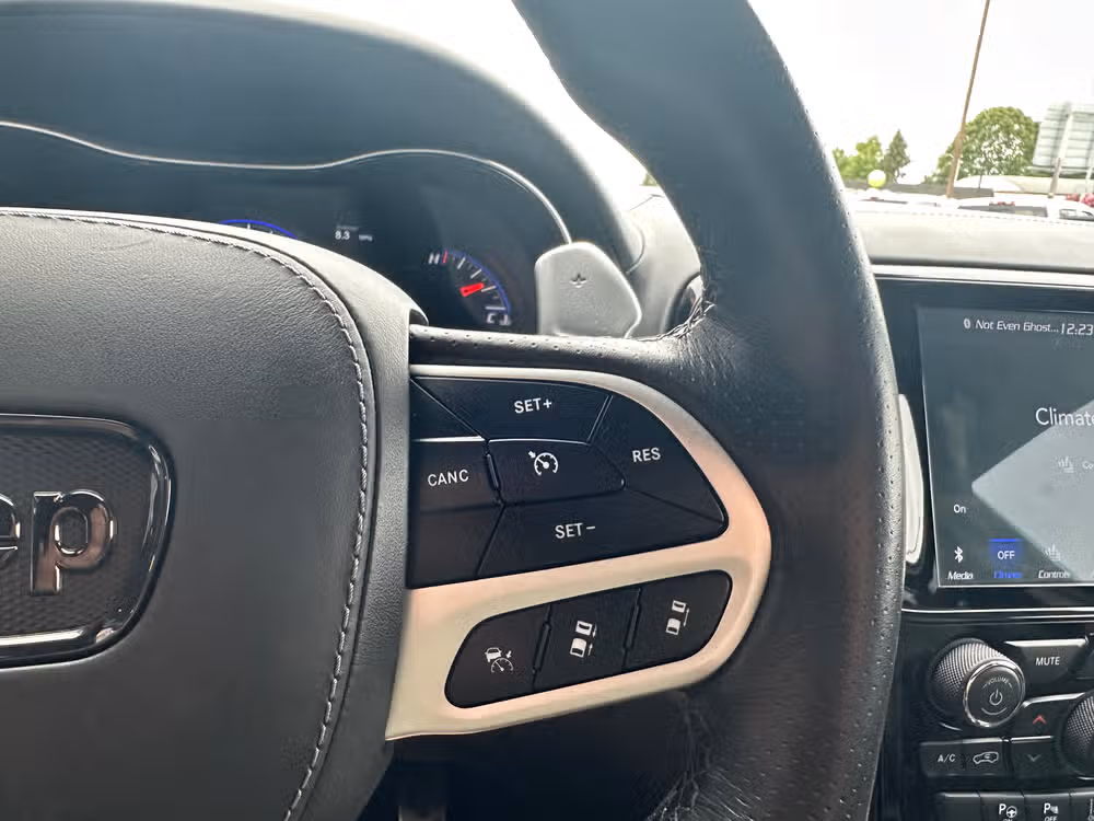2020 Jeep Grand Cherokee Trackhawk Image 28