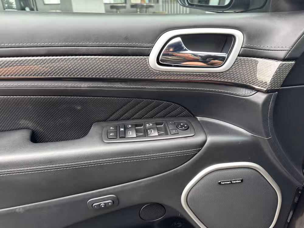 2020 Jeep Grand Cherokee Trackhawk Image 32