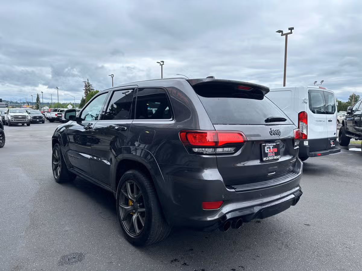 2020 Jeep Grand Cherokee Trackhawk Image 5