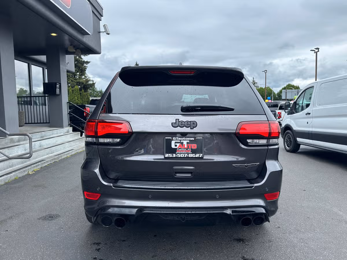2020 Jeep Grand Cherokee Trackhawk Image 6