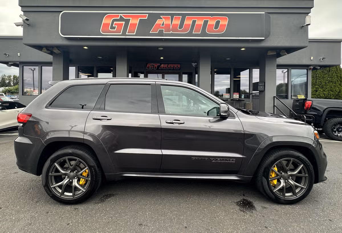 2020 Jeep Grand Cherokee Trackhawk Image 8