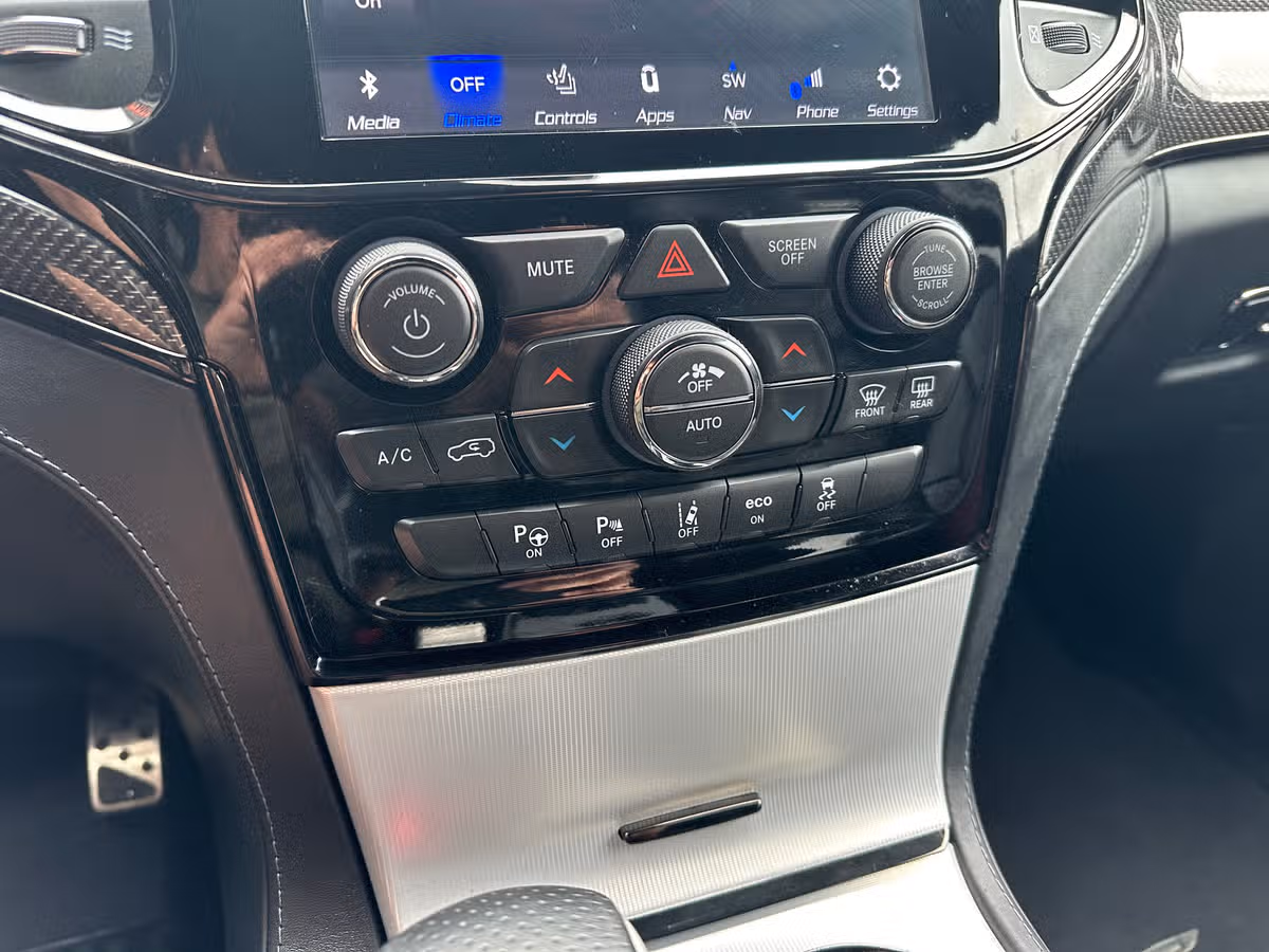 2020 Jeep Grand Cherokee Trackhawk Image 25