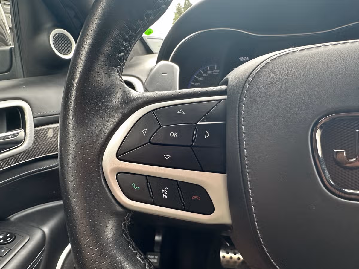 2020 Jeep Grand Cherokee Trackhawk Image 27