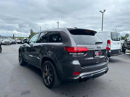 2020 Jeep Grand Cherokee Trackhawk Lower Image 3