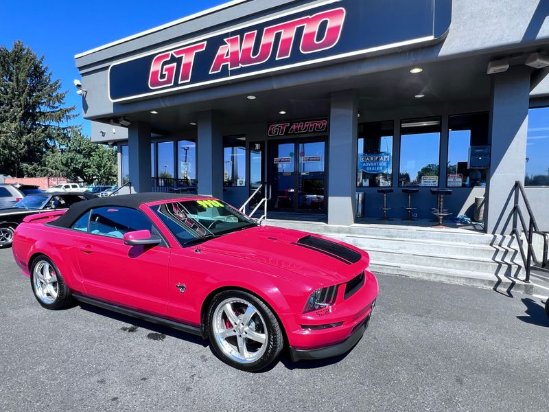 2009 Ford Mustang V6 Deluxe Upper Image 1