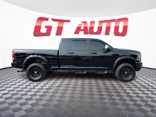 2015 Ram 2500 Laramie Mega Cab Lower Image 2