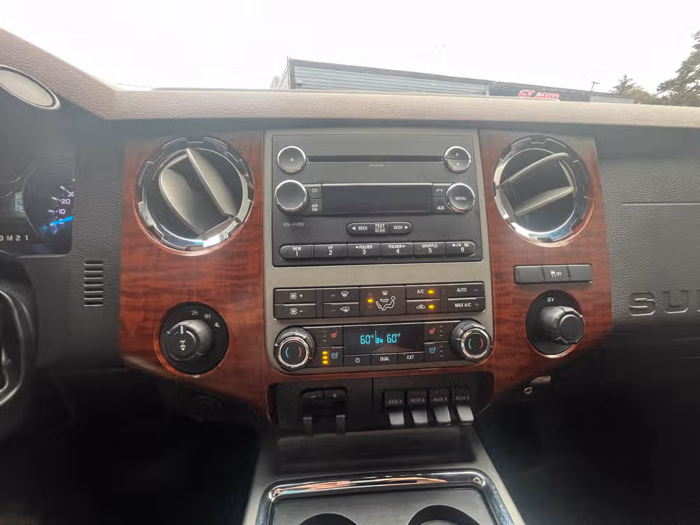 2011 Ford F-350 Super Duty King Ranch Crew Cab Image 18