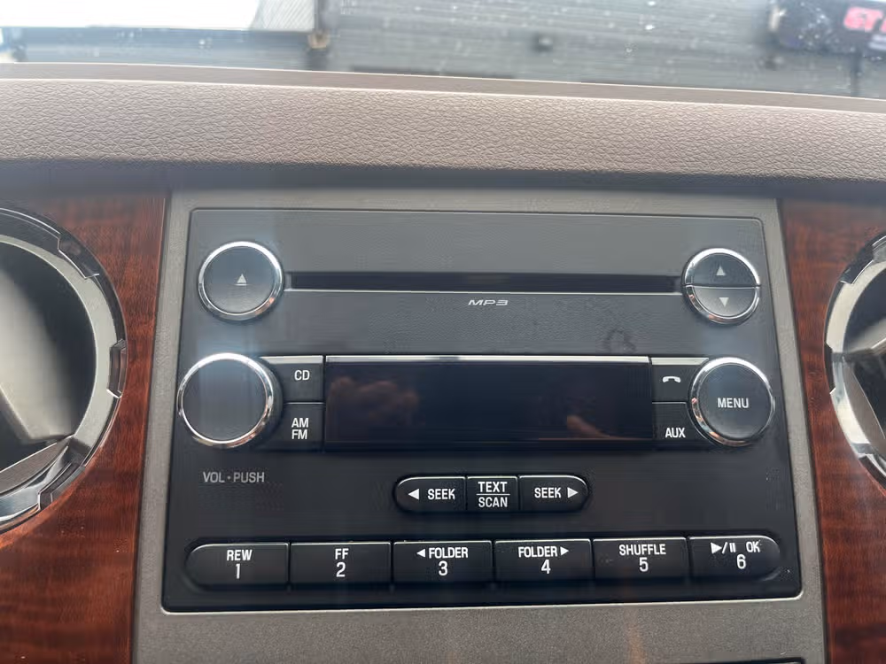 2011 Ford F-350 Super Duty King Ranch Crew Cab Image 19