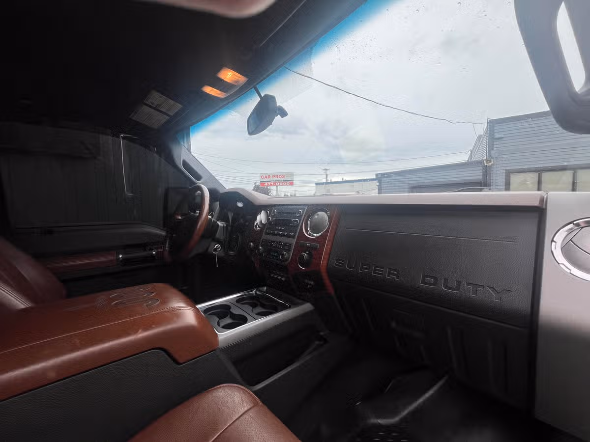 2011 Ford F-350 Super Duty King Ranch Crew Cab Image 15