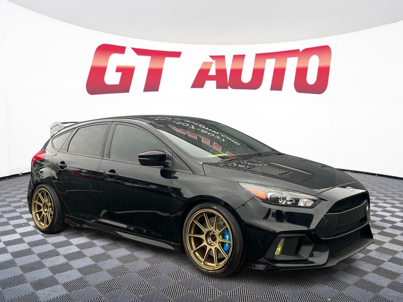 2017 Ford Focus RS Upper Image 1