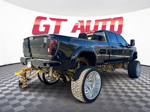 2021 GMC Sierra 3500HD AT4 Crew Cab Lower Image 3