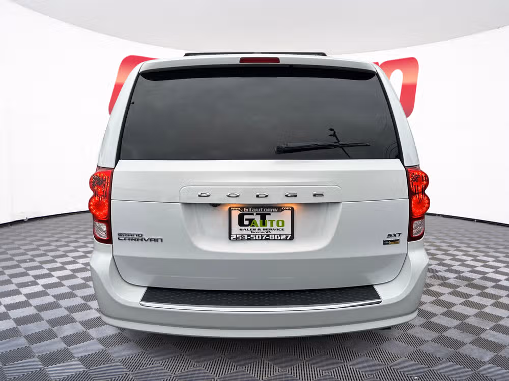 2018 Dodge Grand Caravan SXT Passenger Image 6