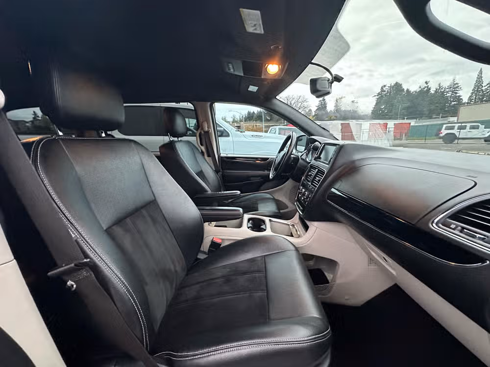 2018 Dodge Grand Caravan SXT Passenger Image 13
