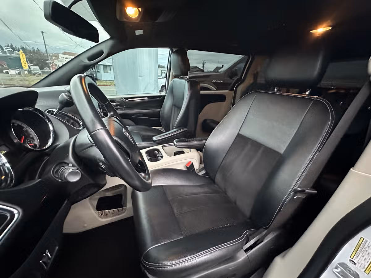 2018 Dodge Grand Caravan SXT Passenger Image 11