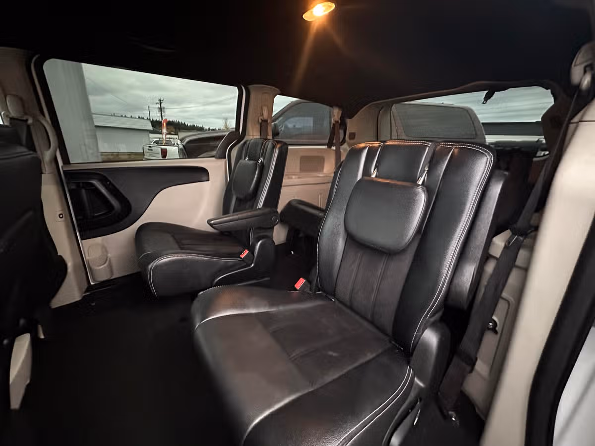 2018 Dodge Grand Caravan SXT Passenger Image 17