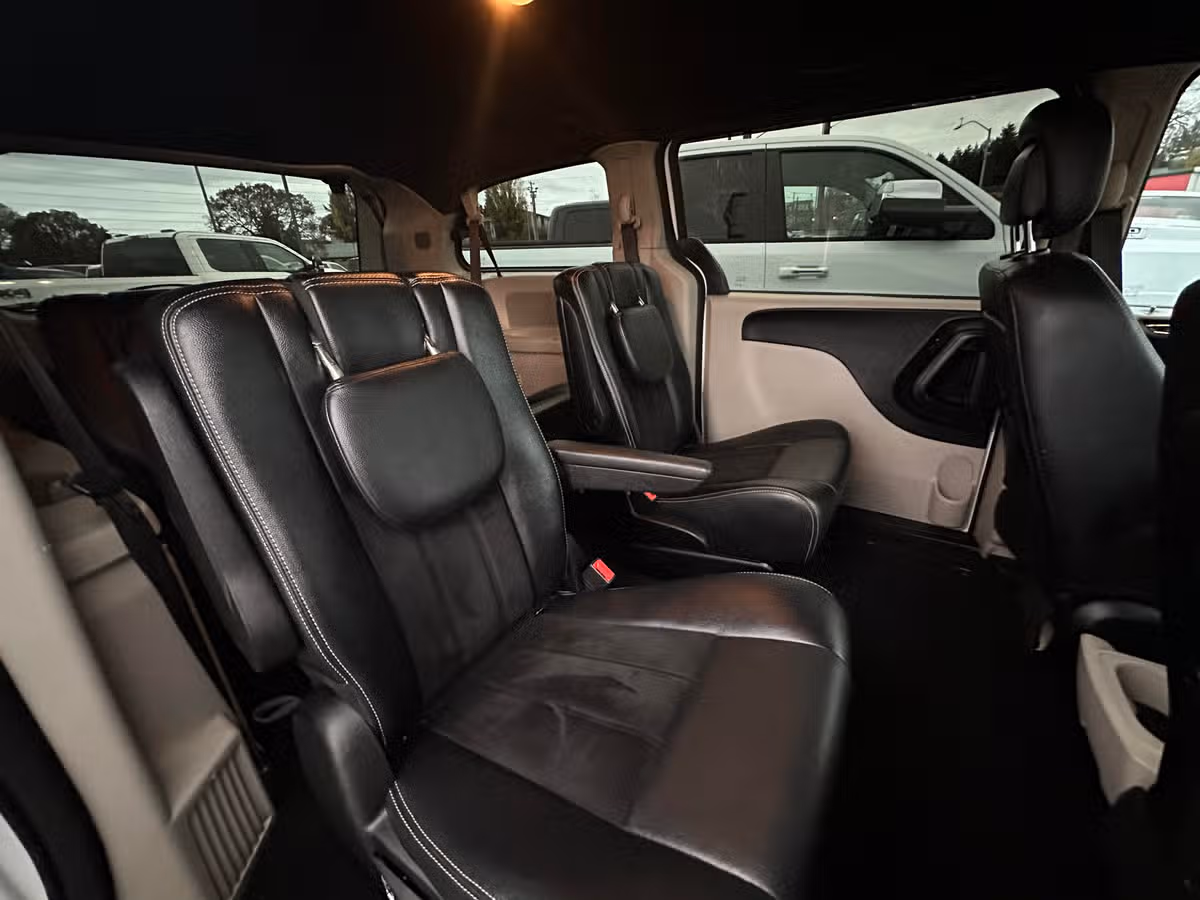 2018 Dodge Grand Caravan SXT Passenger Image 19