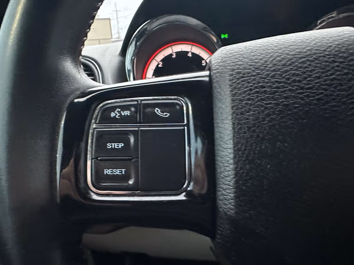 2018 Dodge Grand Caravan SXT Passenger Image 27
