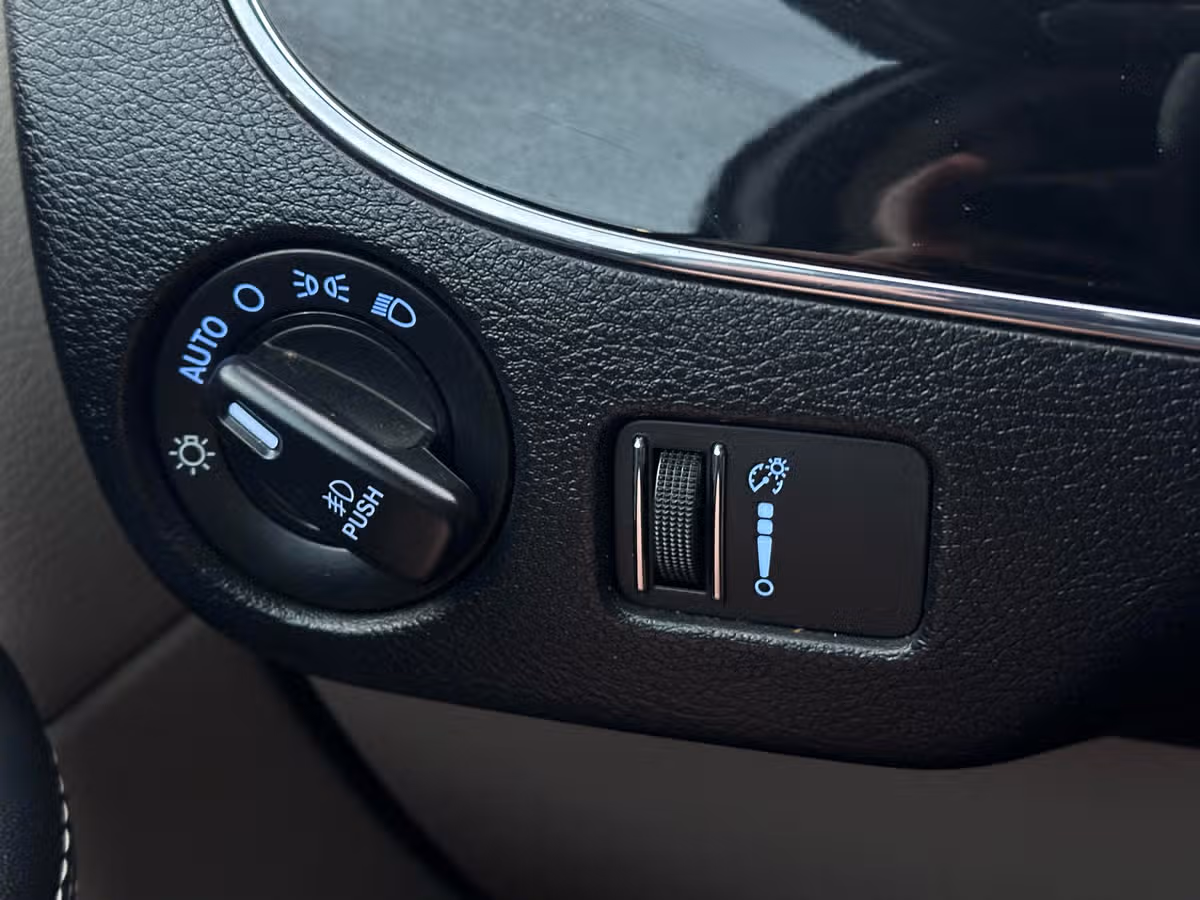 2018 Dodge Grand Caravan SXT Passenger Image 29