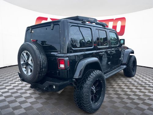 2021 Jeep Wrangler Unlimited Sahara Lower Image 3