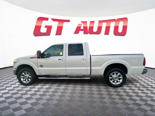 2012 Ford F-250 Super Duty Lariat Crew Cab Lower Image 2