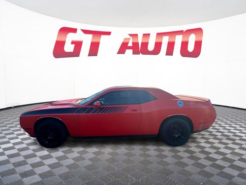 2016 Dodge Challenger SXT Plus Lower Image 2