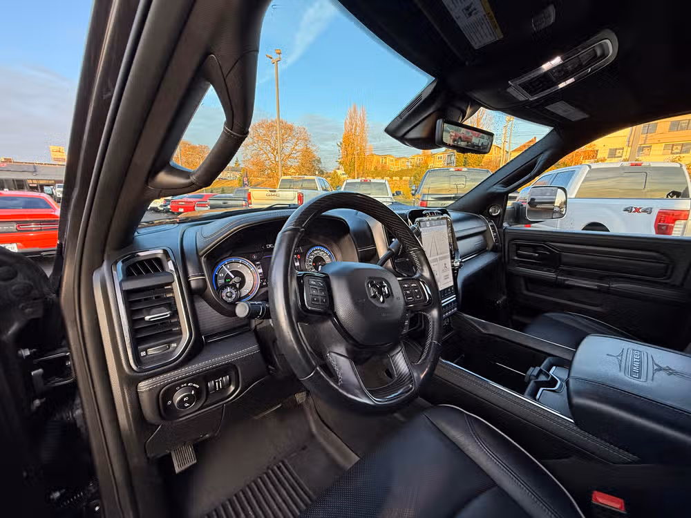 2022 Ram 3500 Limited Mega Cab Image 11