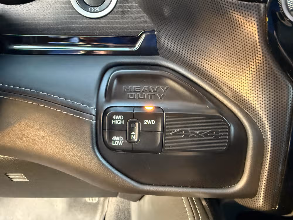 2022 Ram 3500 Limited Mega Cab Image 27