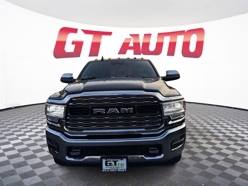 2022 Ram 3500 Limited Mega Cab Upper Image 2